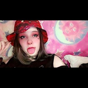 Meet your Posher, Sky-lynn